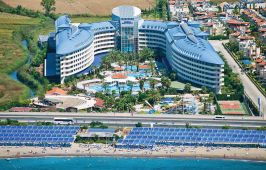 хотел Crystal Admiral Resort & SPA 5*, Анталия - описание и цени за хотел Crystal Admiral Resort & SPA