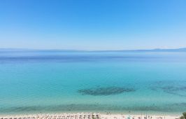 Kentro Luxury Suites