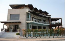 Cosmopolitan Hotel & Spa