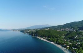 Sintrivanis Resort Beach