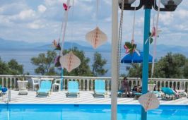 Brentanos Apartments ~ A ~ View Of Paradise