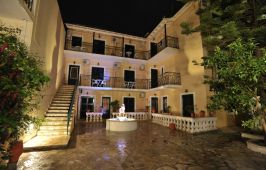 Elli Marina Studios & Apartments