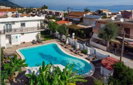 Aquarius Beach Eco-Hotel