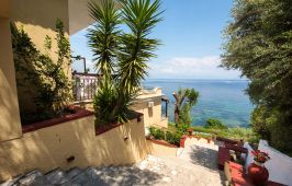 9 Muses Seaview Studios (Adults Only)