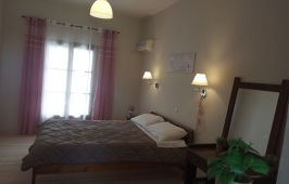 Olive Garden Studios & Apts