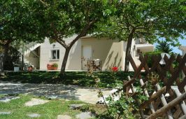 Triantafilia Guesthouse
