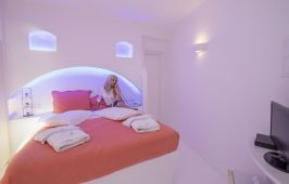 Abyssanto Suites & Spa