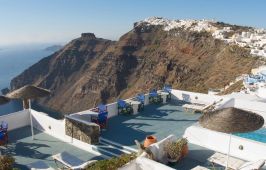 Vallas Apartments & Villas Santorini