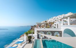Iconic Santorini a boutique cave hotel