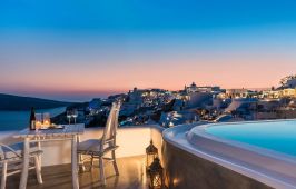 Andronis Luxury Suites