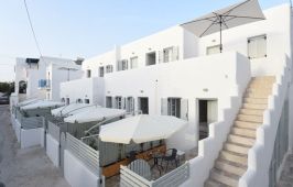 Porto Naoussa Hotel Paros
