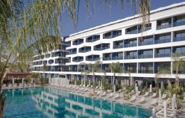 LIU RESORTS