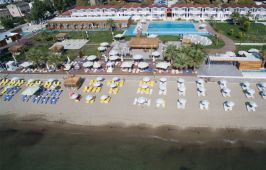 RISUS AQUA BEACH RESORT HOTEL
