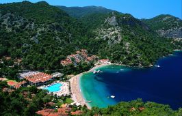 HILLSIDE BEACH CLUB HV