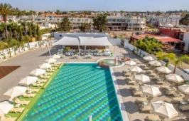 NICHOLAS COLOR HOTEL