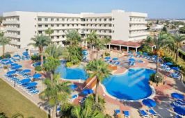 NISSIANA HOTEL AND BUNGALOWS