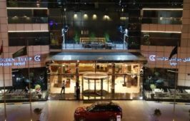 Golden Tulip Media Hotel