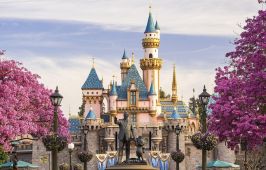 АПРИЛСКА ВАКАНЦИЯ 2026 В ДИСНИЛЕНД ПАРИЖ / ПРОГРАМА С 3 НОЩУВКИ, 4 ДНИ / ДАТИ НА ЗАМИНАВАНЕ: 04.04.2