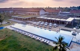 AMAYA BEACH PASSIKUDAH