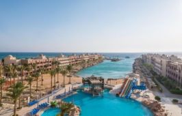 SUNNY DAYS EL PALACIO