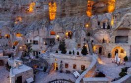 YUNAK EVLERI CAPPADOCIA CAVE HOTEL